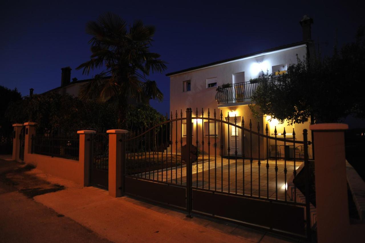 Apartment Stefania Ρόβινι Εξωτερικό φωτογραφία